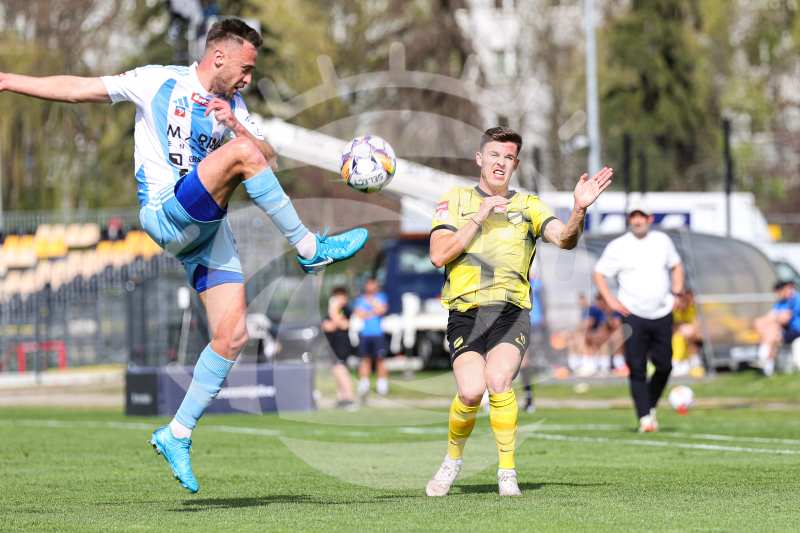 Sport: BETCLIC 2. LIGA KOLEJKA 17 WIECZYSTA VS SWIT SZCZECIN - Agencja Fotograficzna